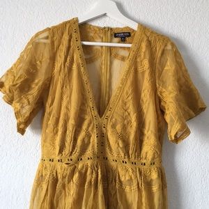 Long lace maxy dress